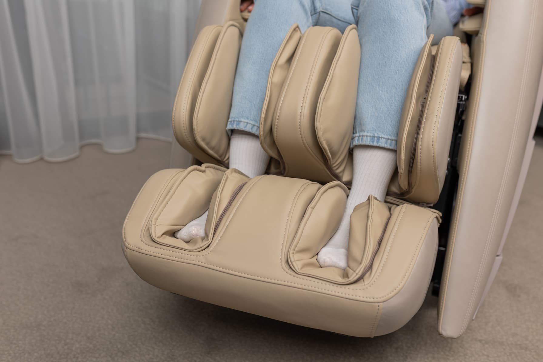 VELETA II es un sillón perfecto para personas altas, pudiendo alargar su resposapiés 20 cm