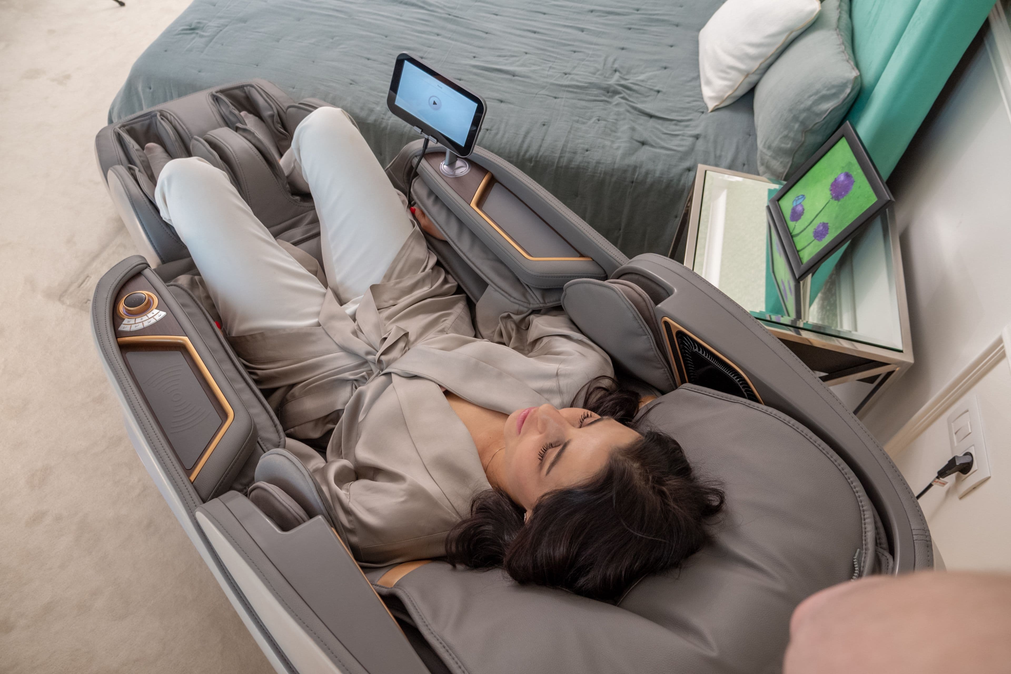 VELETA II es un sillón perfecto para personas altas, pudiendo alargar su resposapiés 20 cm