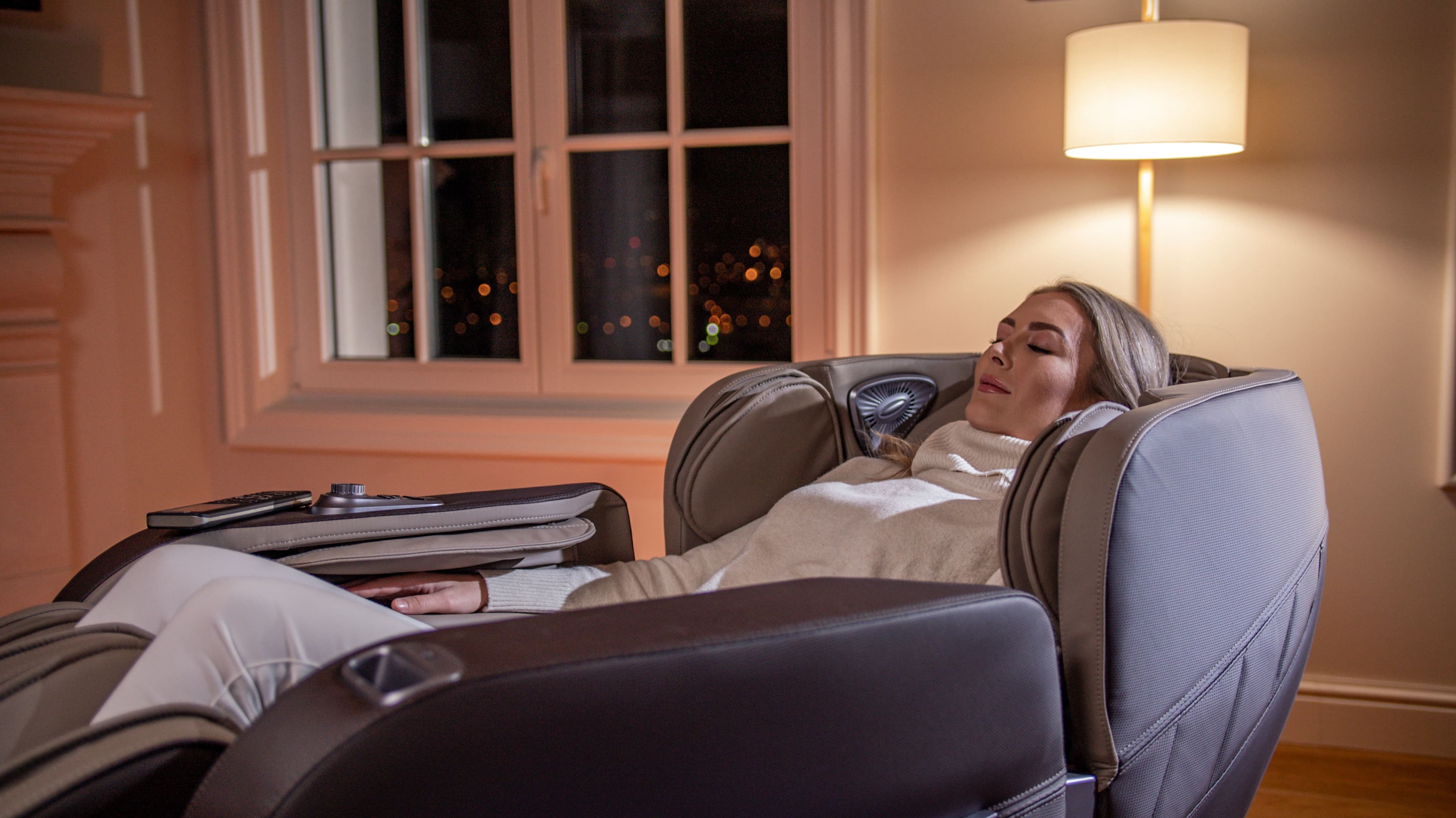 Home Massage Chairs for Sale in the UK. Choose your professional massage chair now | Komoder